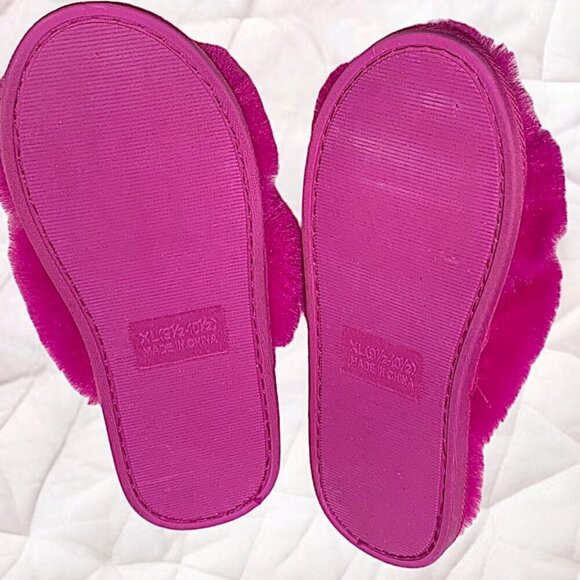 Kooba Hot Pink Faux Fur Memory Foam Slippers Size Extra Large - Picture 7 of 11